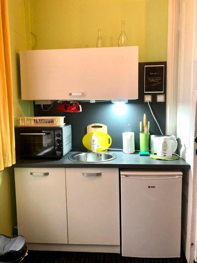 Spacious Tuzlaks Apartments Sarajevo Ferhadija المظهر الخارجي الصورة
